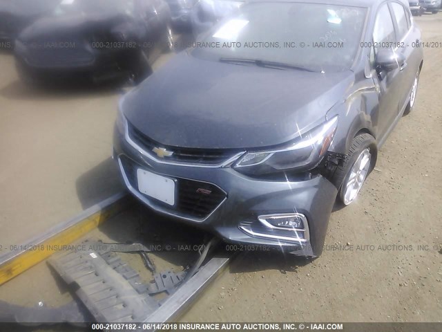 3G1BE6SM1HS576366 - 2017 CHEVROLET CRUZE LT GRAY photo 6