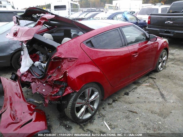 KMHTC6AD0DU093203 - 2013 HYUNDAI VELOSTER RED photo 4