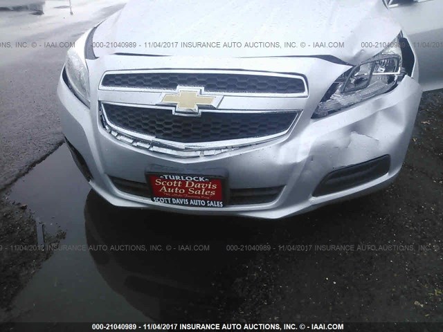 1G11A5SA1DF227813 - 2013 CHEVROLET MALIBU LS ვერცხლისფერი ფოტო 6