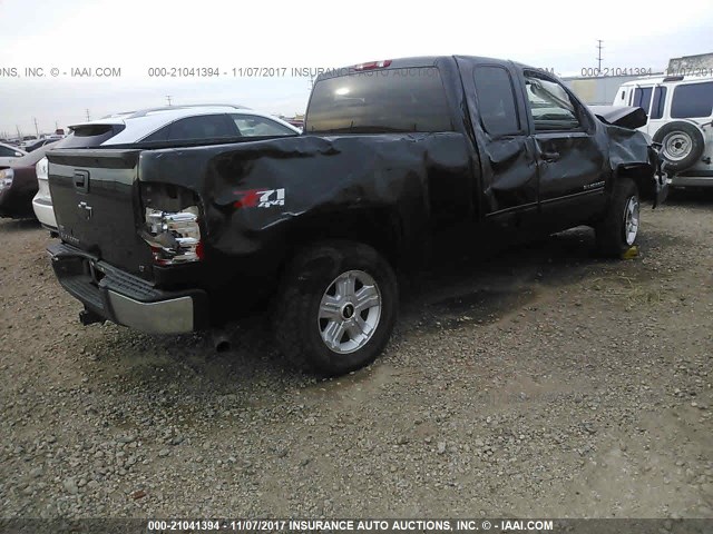 1GCSKSE38AZ267191 - 2010 CHEVROLET SILVERADO K1500 LT BLACK photo 4