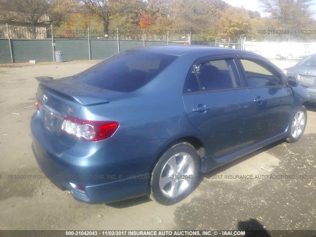 5YFBU4EE6DP122964 - 2013 TOYOTA COROLLA S/LE BLUE photo 4