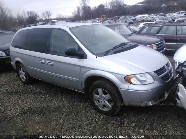 2D4GP44LX6R909872 - 2006 DODGE GRAND CARAVAN SXT SILVER photo 1