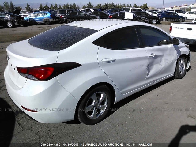 5NPDH4AE6EH511735 - 2014 HYUNDAI ELANTRA SE/SPORT/LIMITED WHITE photo 4