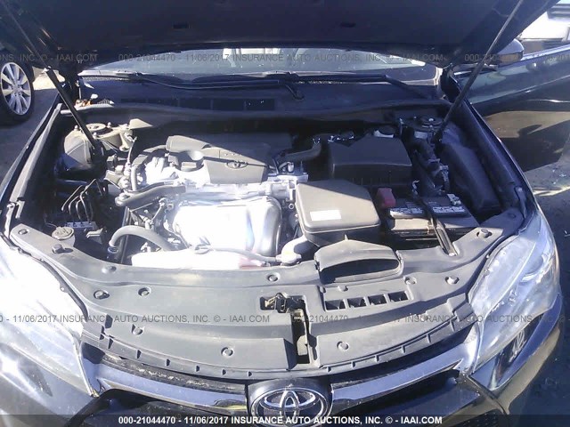 4T1BF1FK6GU178998 - 2016 TOYOTA CAMRY LE/XLE/SE/XSE BLACK photo 10