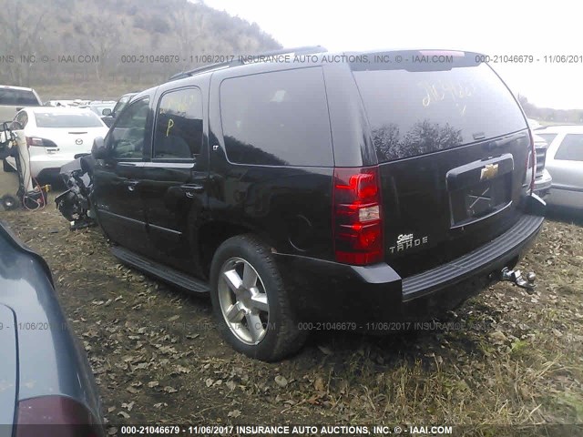 1GNFK13078R111553 - 2008 CHEVROLET TAHOE K1500 BLACK photo 3