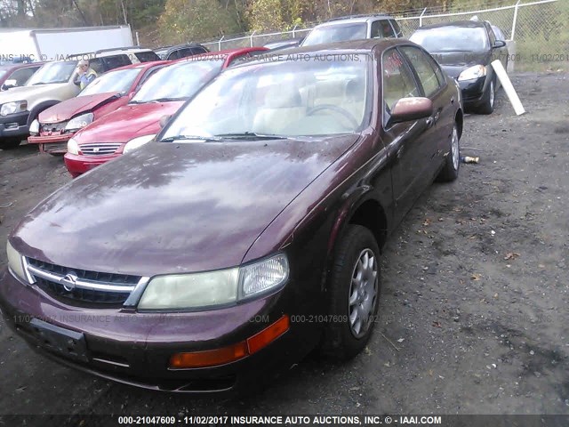 JN1CA21D5XM417112 - 1999 NISSAN MAXIMA GLE/GXE/SE MAROON photo 2