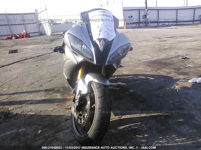 JYARJ16E88A009706 - 2008 YAMAHA YZFR6 SILVER photo 5