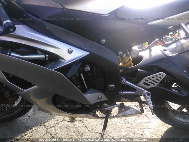 JYARJ16E88A009706 - 2008 YAMAHA YZFR6 SILVER photo 9