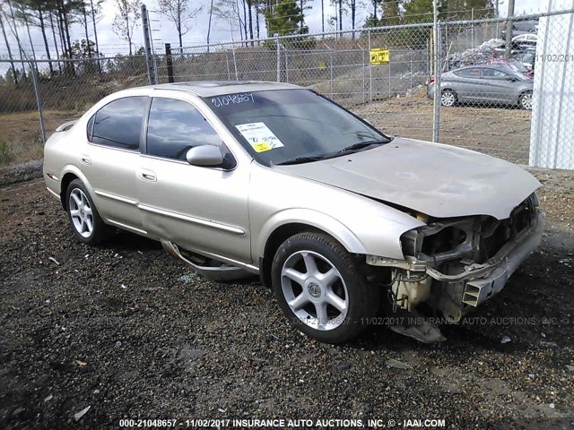 JN1CA31D71T606072 - 2001 NISSAN MAXIMA GXE/SE/GLE/20TH ANNIV GOLD photo 1