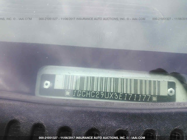 1GCHC29UX3E171177 - 2003 CHEVROLET SILVERADO C2500 HEAVY DUTY WHITE photo 9