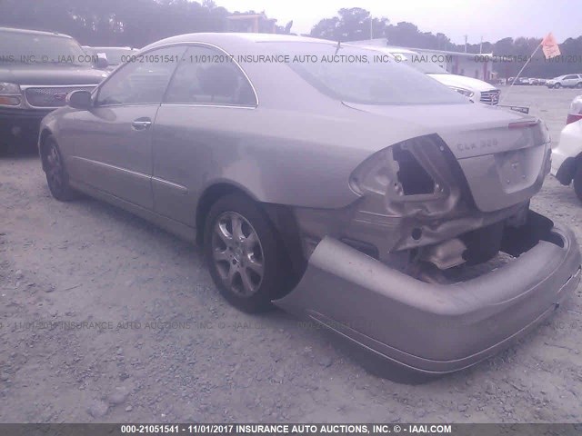 WDBTJ65J54F090990 - 2004 MERCEDES-BENZ CLK 320C Pewter photo 3