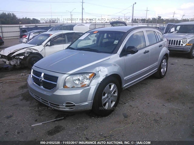 1B3HB48B17D173444 - 2007 DODGE CALIBER SXT SILVER photo 2