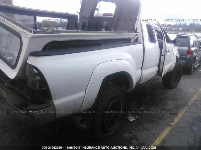 5TEUX42N07Z357573 - 2007 TOYOTA TACOMA ACCESS CAB WHITE photo 4