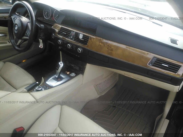 WBANV9C52AC137456 - 2010 BMW 535 XI Koyu mavi fotoğraf 5