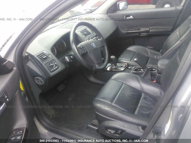 YV1MS382662160975 - 2006 VOLVO S40 2.4I GRAY photo 5