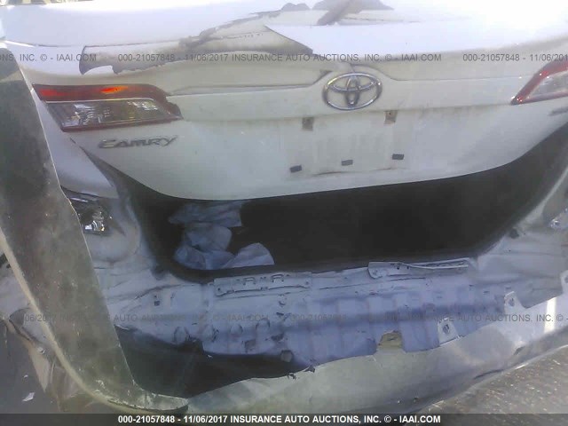 4T1BF1FK2EU300334 - 2014 TOYOTA CAMRY L/SE/LE/XLE 白色 照片 6