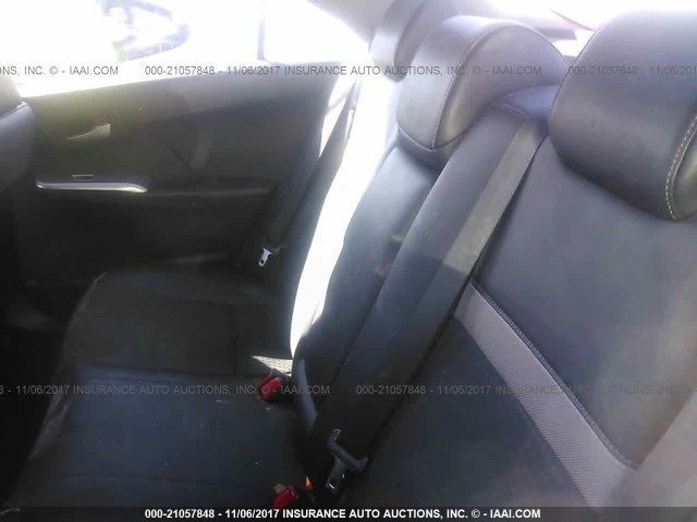 4T1BF1FK2EU300334 - 2014 TOYOTA CAMRY L/SE/LE/XLE 白色 照片 8