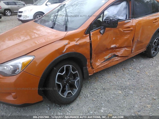 JF2GPAVC4D2899136 - 2013 SUBARU XV CROSSTREK 2.0 PREMIUM ORANGE photo 6