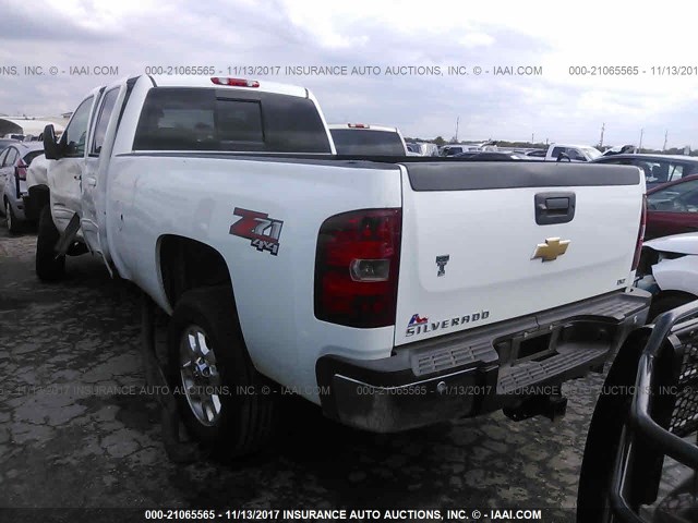 1GC4K1E85DF131430 - 2013 CHEVROLET SILVERADO K3500 LTZ WHITE photo 3