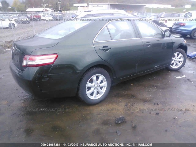 4T1BF3EKXBU619280 - 2011 TOYOTA CAMRY SE/LE/XLE 绿色 照片 4