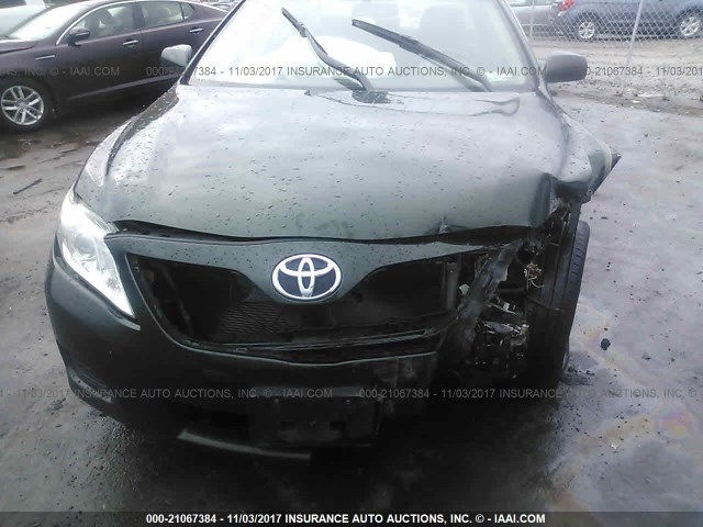4T1BF3EKXBU619280 - 2011 TOYOTA CAMRY SE/LE/XLE 绿色 照片 6