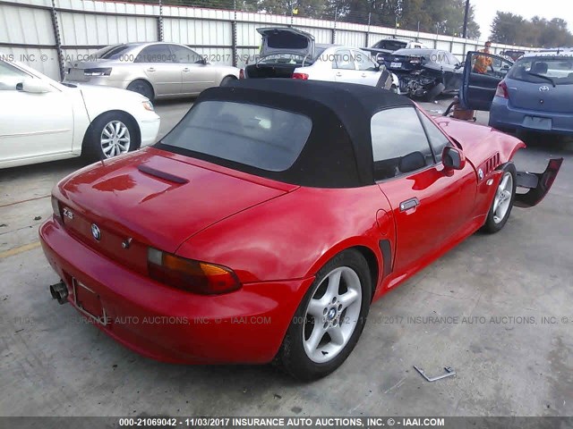 4USCJ3322VLC08862 - 1997 BMW Z3 2.8 RED photo 4