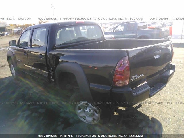 3TMLU4EN0EM162812 - 2014 TOYOTA TACOMA DOUBLE CAB შავი ფოტო 3
