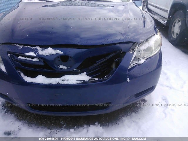 4T1BE46K29U388019 - 2009 TOYOTA CAMRY SE/LE/XLE BLUE photo 6