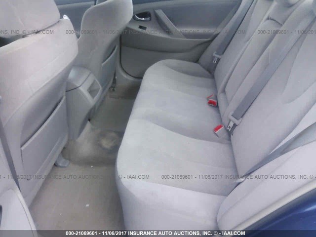 4T1BE46K29U388019 - 2009 TOYOTA CAMRY SE/LE/XLE BLUE photo 8