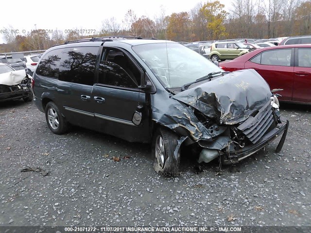 2C4GP54LX5R267414 - 2005 CHRYSLER TOWN & COUNTRY TOURING GREEN photo 1