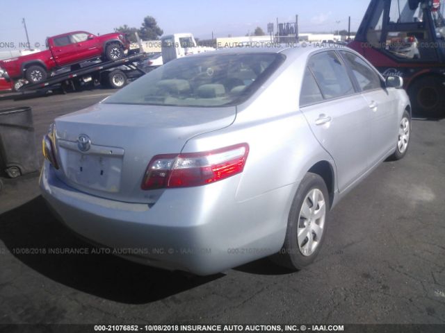 JTNBE46K073079863 - 2007 TOYOTA CAMRY NEW GENERATION CE/LE/XLE/SE SILVER photo 4