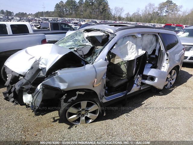 1GNLRHED9AS116615 - 2010 CHEVROLET TRAVERSE LTZ SILVER photo 2