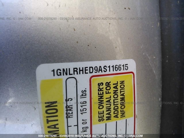 1GNLRHED9AS116615 - 2010 CHEVROLET TRAVERSE LTZ SILVER photo 9