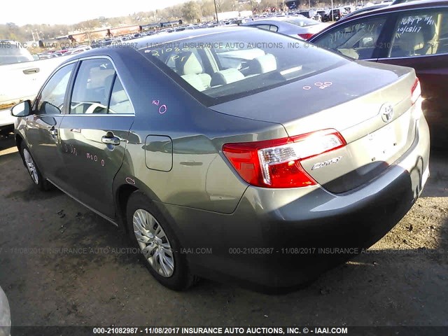 4T4BF1FK8DR333309 - 2013 TOYOTA CAMRY L/SE/LE/XLE GRAY photo 3