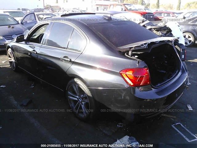 WBA3C1C57DF435373 - 2013 BMW 328 I SULEV შავი ფოტო 3