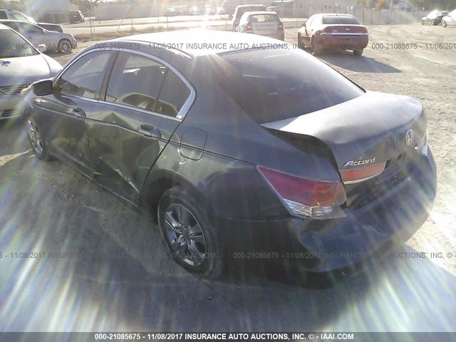 1HGCP2F46BA108393 - 2011 HONDA ACCORD LXP GRAY photo 3