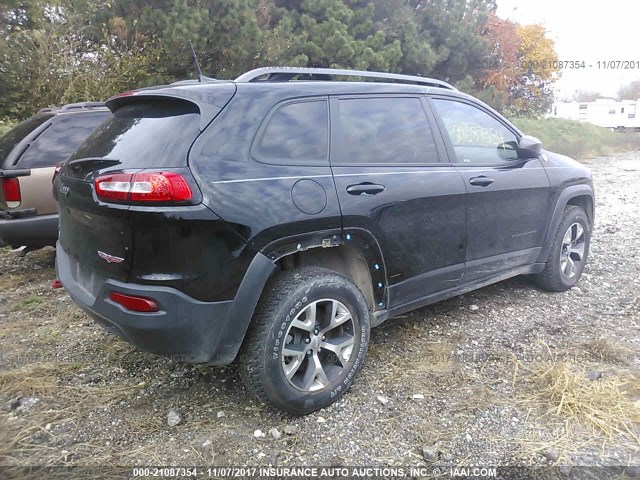 1C4PJMBB4HW521104 - 2017 JEEP CHEROKEE TRAILHAWK BLACK photo 4