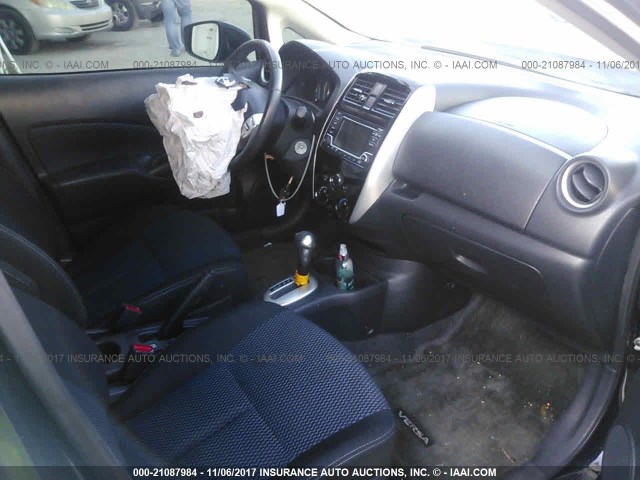 3N1CE2CP5GL355619 - 2016 NISSAN VERSA NOTE S/S PLUS/SV/SL/SR BLACK photo 5