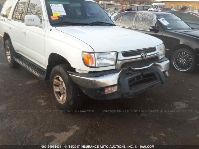 JT3GN86R620236051 - 2002 TOYOTA 4RUNNER SR5 WHITE photo 6