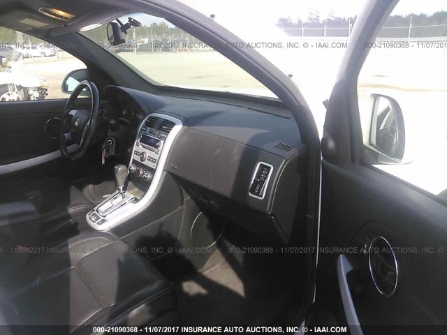 2CNDL937786298891 - 2008 CHEVROLET EQUINOX SPORT WHITE photo 5