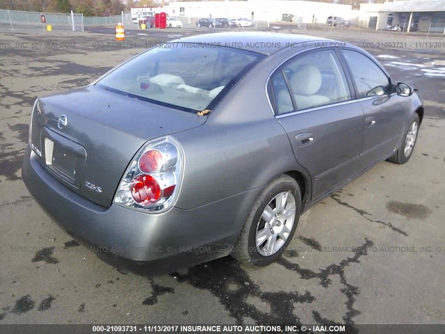 1N4AL11D65C337660 - 2005 NISSAN ALTIMA S/SL SILVER photo 4