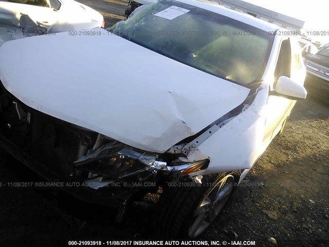 4T1BF1FK2EU414222 - 2014 TOYOTA CAMRY L/SE/LE/XLE 白色 照片 2