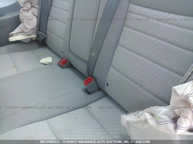 4T1BF1FK8HU292759 - 2017 TOYOTA CAMRY LE/XLE/SE/XSE WHITE photo 8