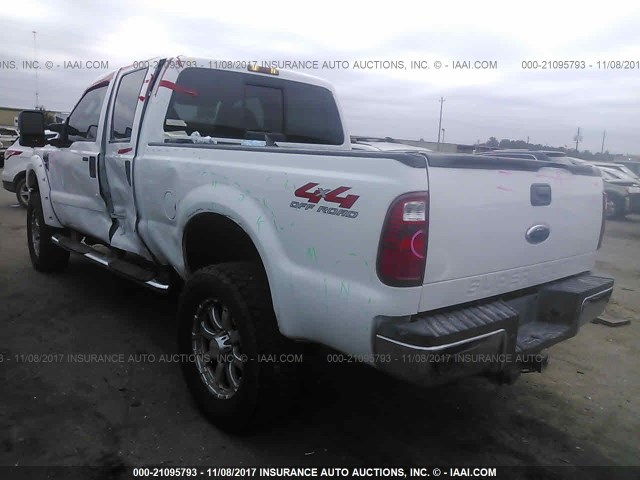 1FTSW21R88EE33192 - 2008 FORD F250 SUPER DUTY WHITE photo 3