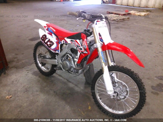 JH2PE0536GK500043 - 2016 HONDA CRF450 R RED photo 1