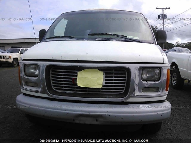 1GTGG29R711195307 - 2001 GMC SAVANA G2500 WHITE photo 6