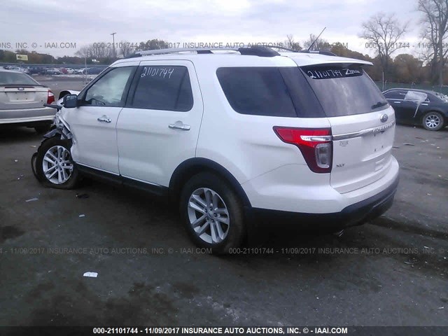 1FM5K8D82DGB61490 - 2013 FORD EXPLORER XLT WHITE photo 3