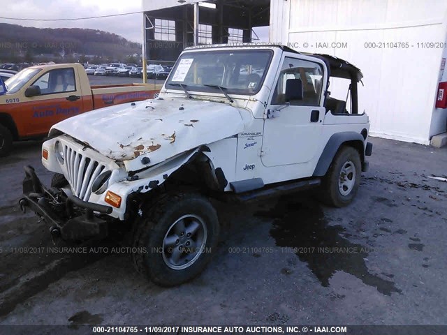 1J4FY19S9WP730044 - 1998 JEEP WRANGLER / TJ SPORT WHITE photo 2