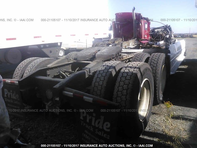 1FUJA6CK67LX78709 - 2007 FREIGHTLINER CONVENTIONAL COLUMBIA 白色 照片 4