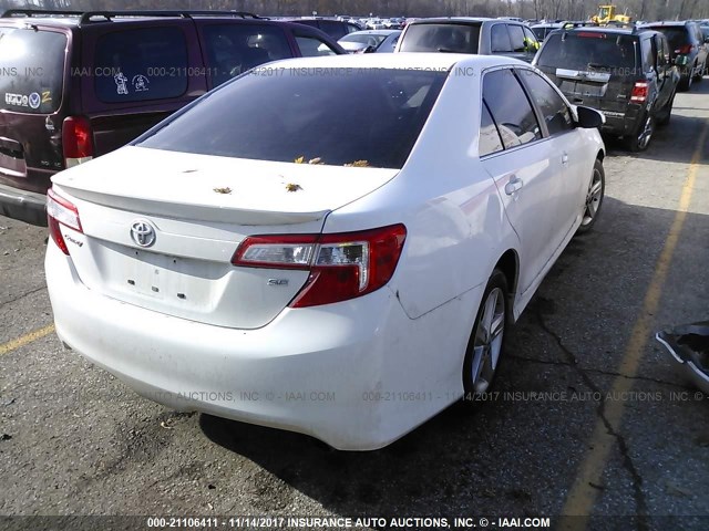 4T1BF1FK0CU178781 - 2012 TOYOTA CAMRY SE/LE/XLE WHITE photo 4